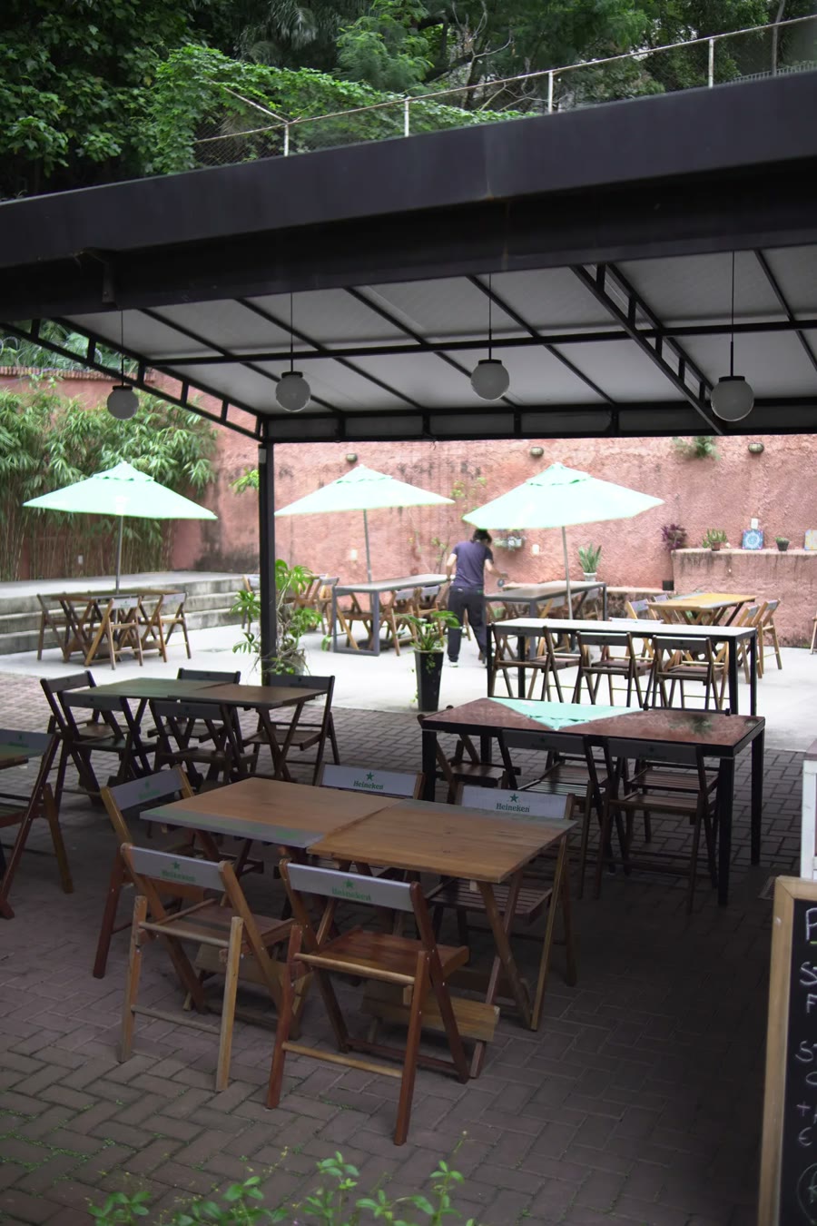 Pátio externo da TROP Coworking